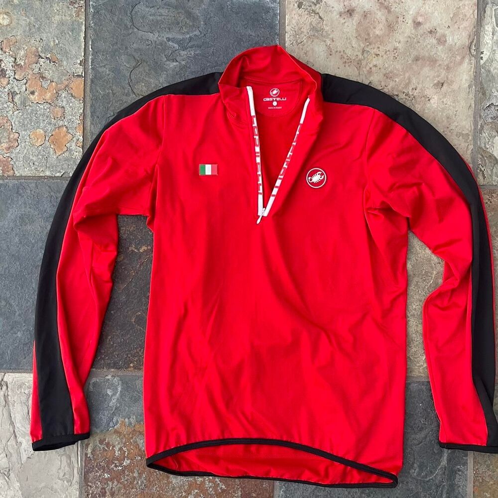Castelli Men's Red and White T-shirt